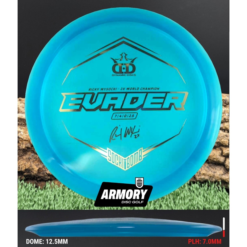 Dynamic Discs Evader